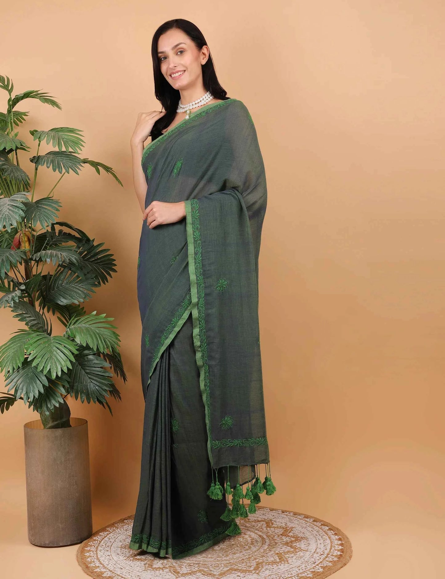 Shwet Women Dark Green Hand Embroidered Chikankari Mulmul Saree