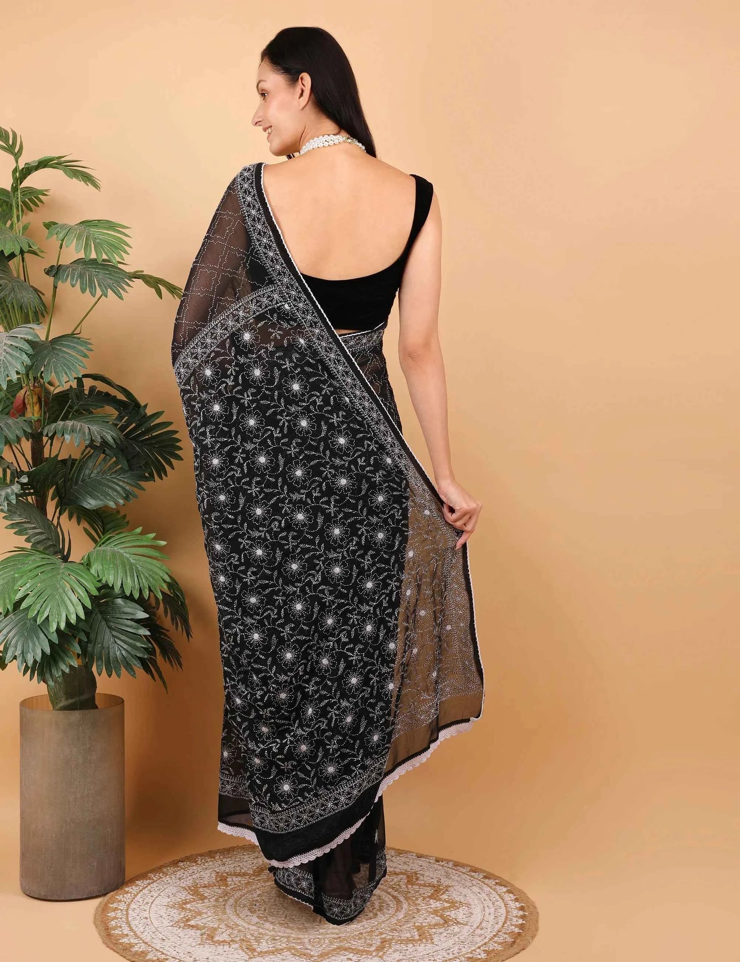 Shwet Women Hand Embroidered Black Georgette Chikankari Saree