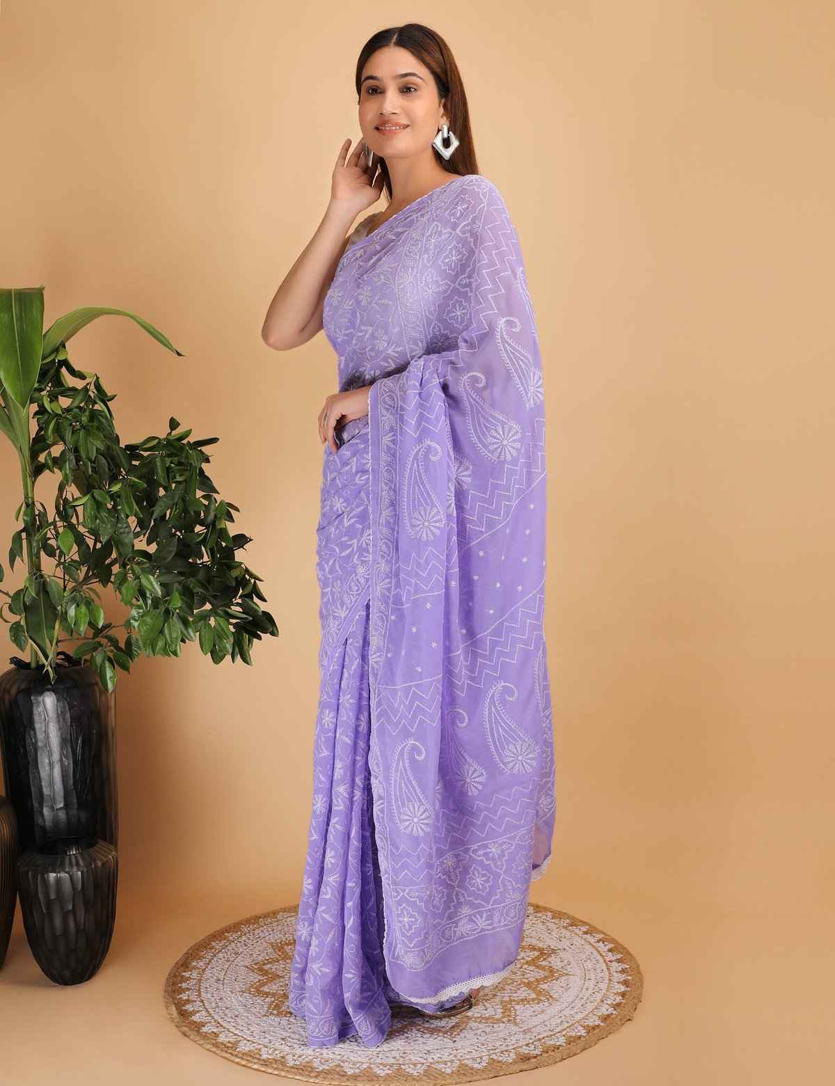 Shwet Move Georgette Chikankari Saree