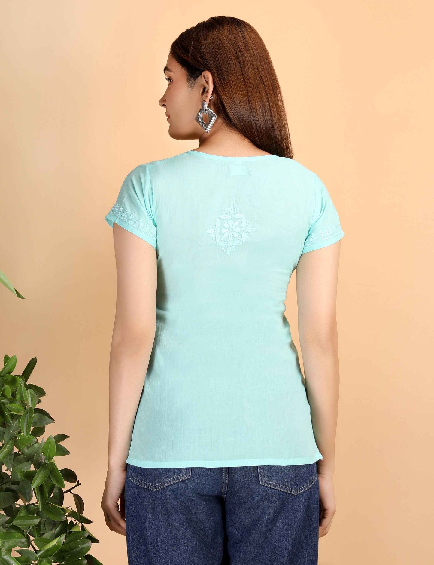Shwet Women Sea Green Chikankari Cotton Short Top