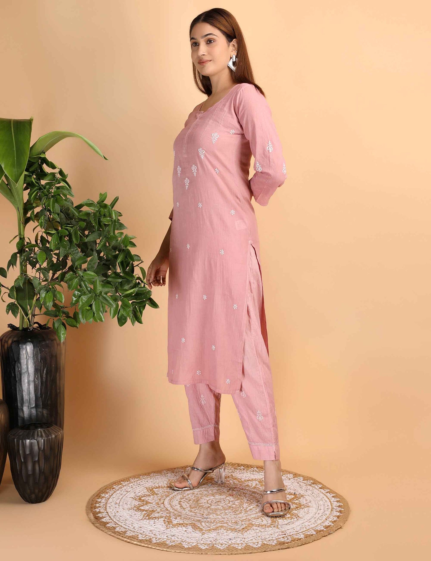 Shwet Women Peach Chikankari Kurta Pants