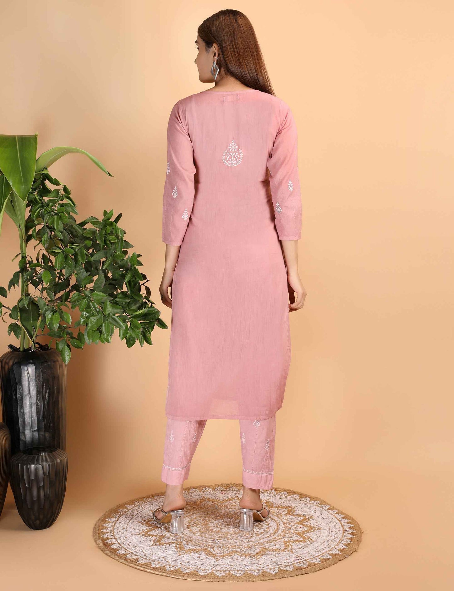 Shwet Women Peach Chikankari Kurta Pants