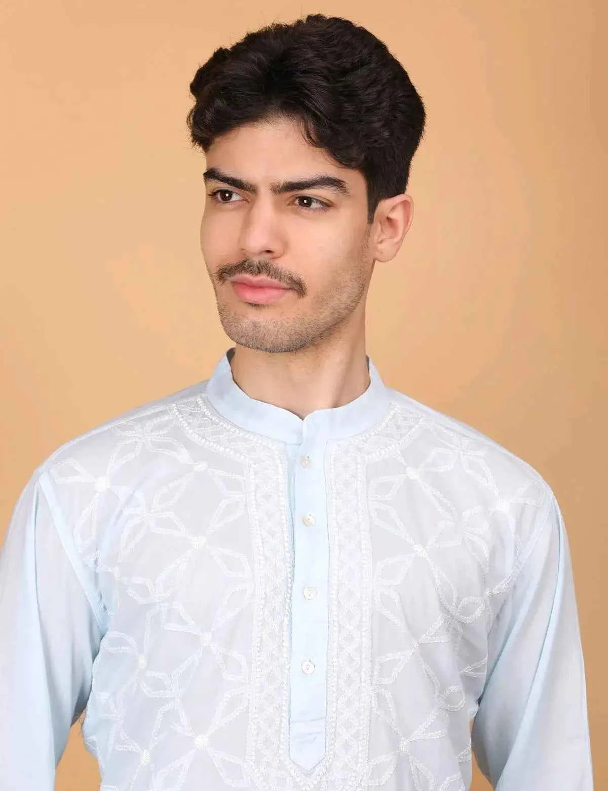 shwet men cotton blue chikankari kurta