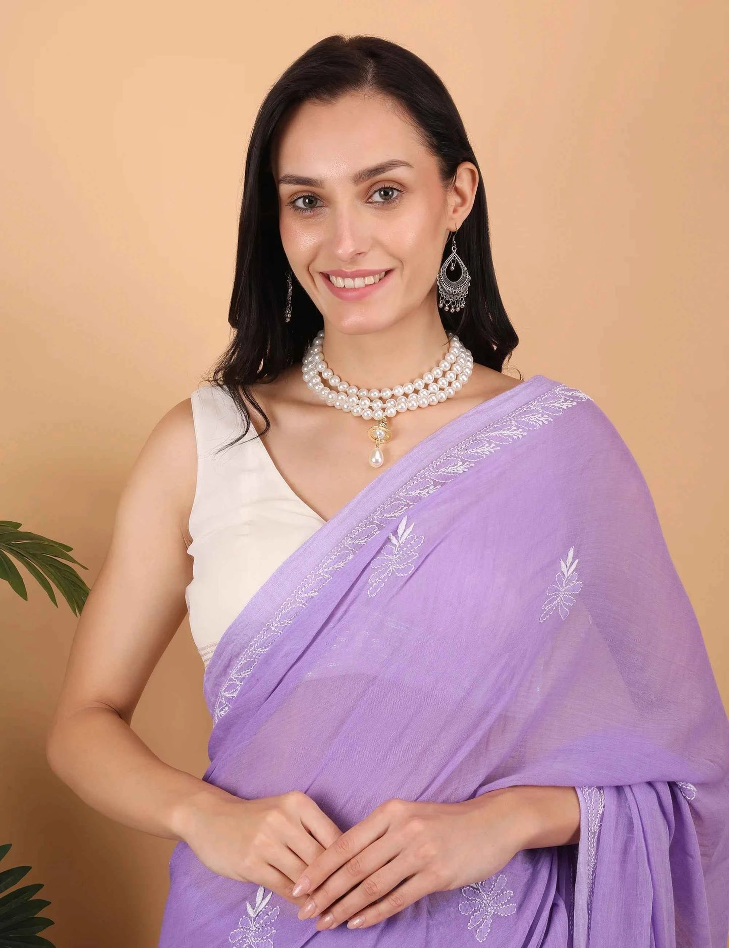 Shwet Women Purple Hand Embroidered Chikankari Mulmul Saree