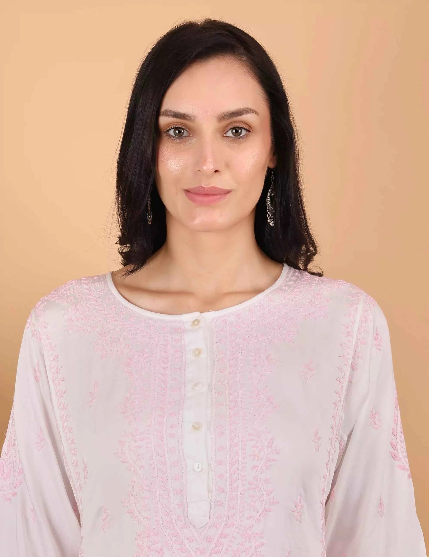 Shwet Women White Hand Embroidered Chikankari Jaipuri Kurti