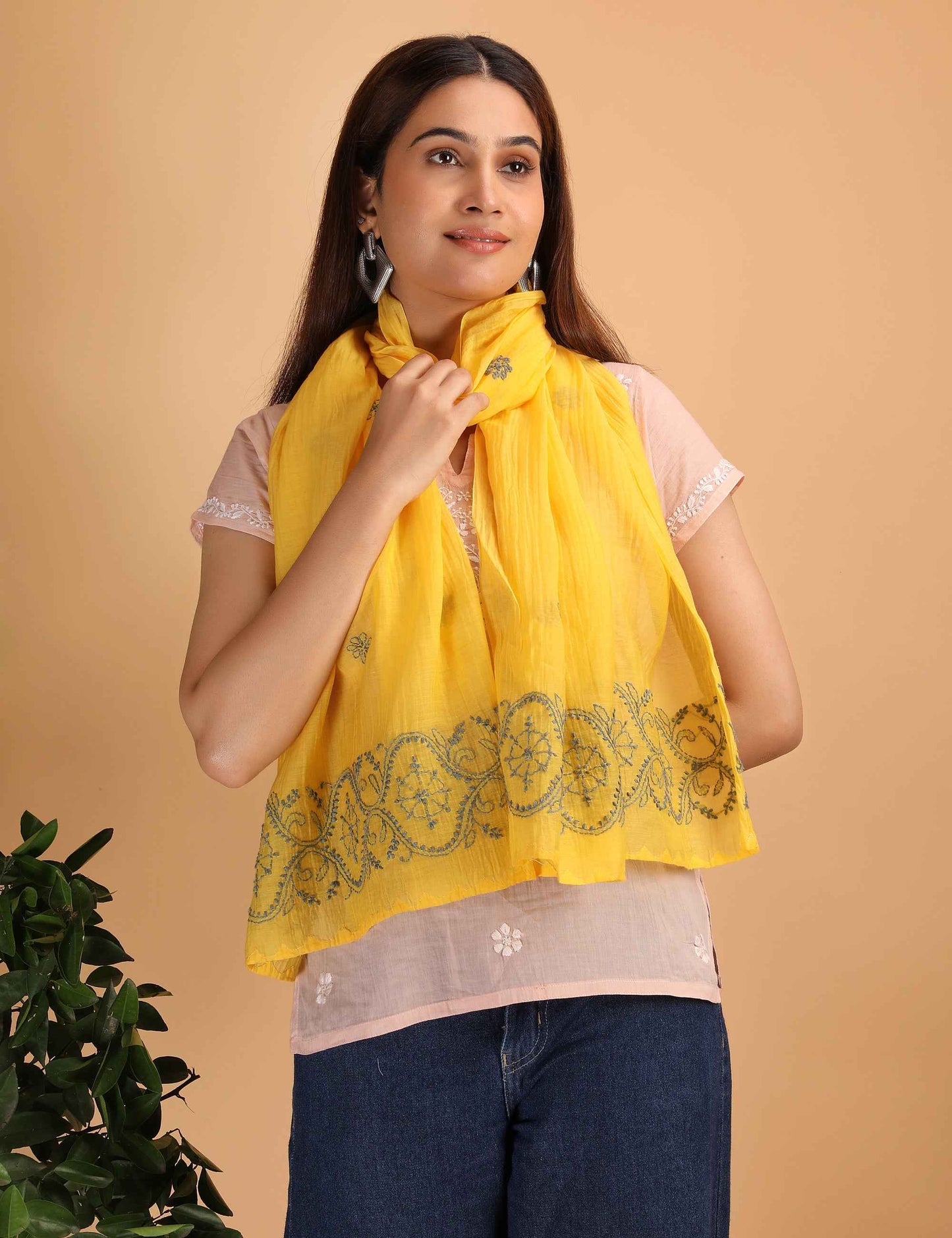 Shwet Women Yellow Chikankari Chanderi Stole
