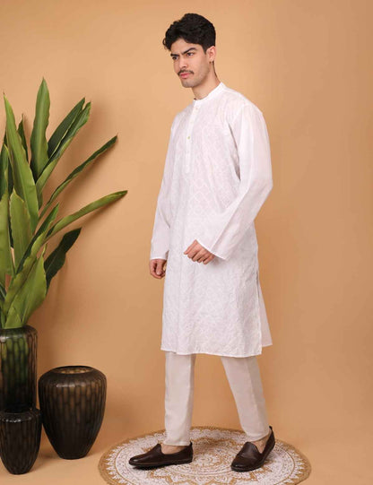 Shwet Men Cotton White Chikankari Kurta