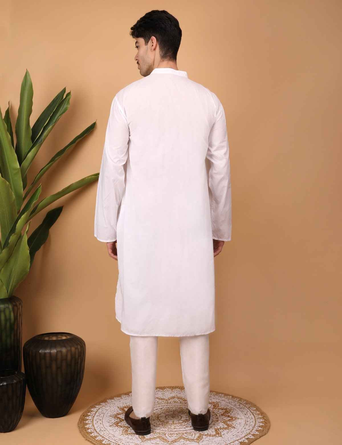 Shwet Men Cotton White Chikankari Kurta