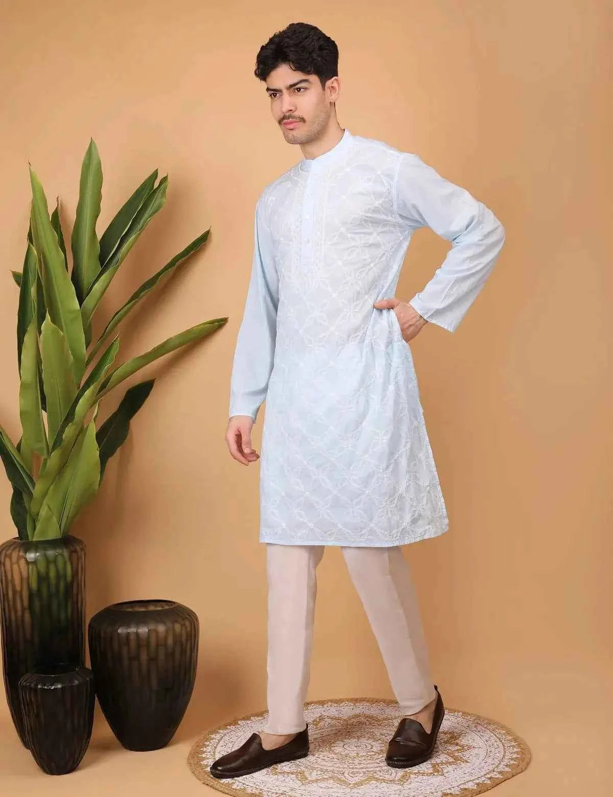 shwet men cotton blue chikankari kurta