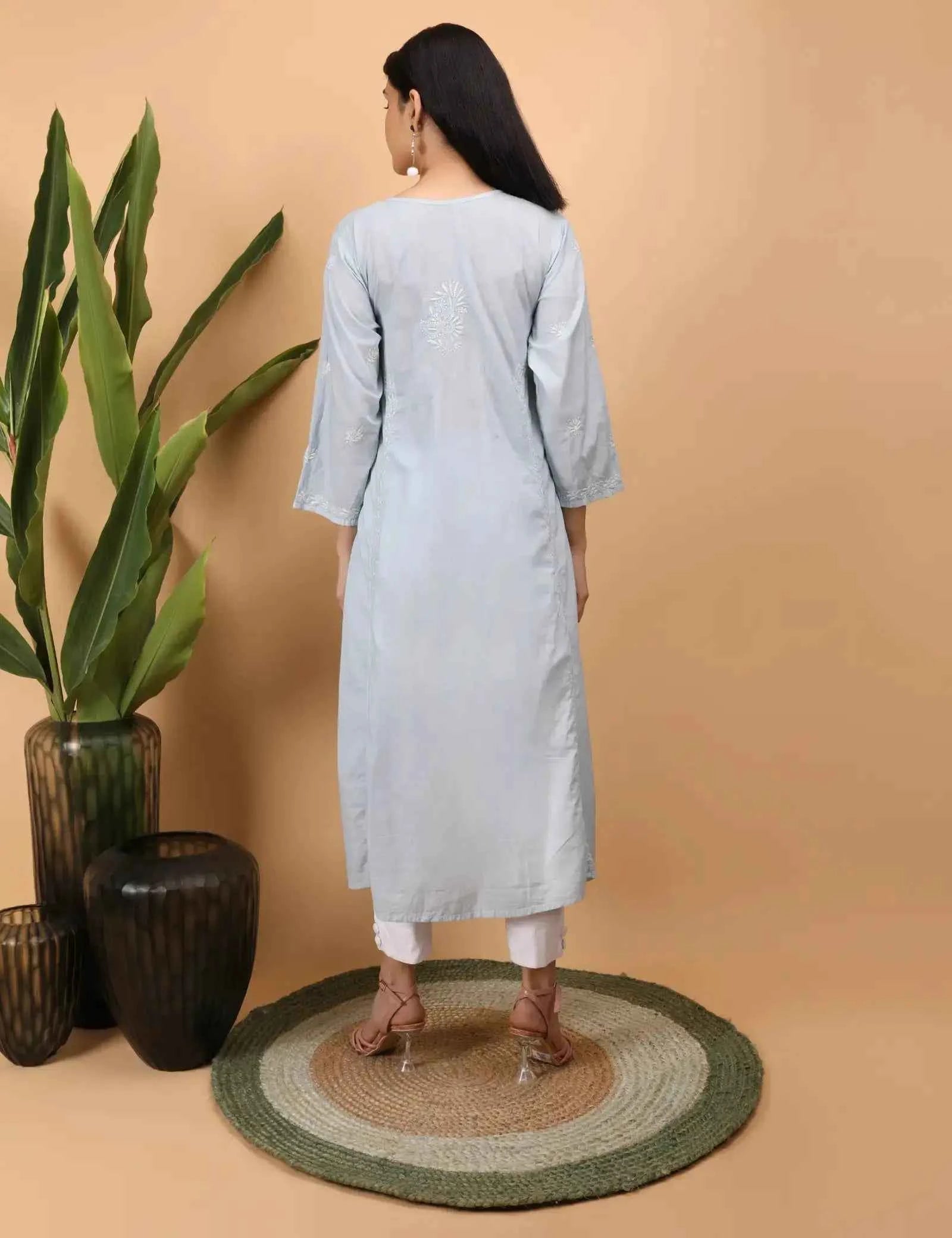 Shwet Women Grey Chikankari kali Kurti