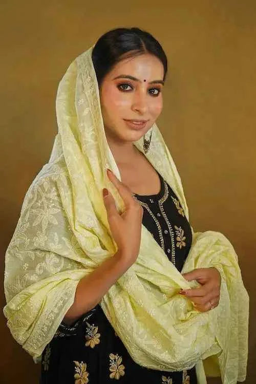 shwet pestal hues yellow chikankari cotton dupatta